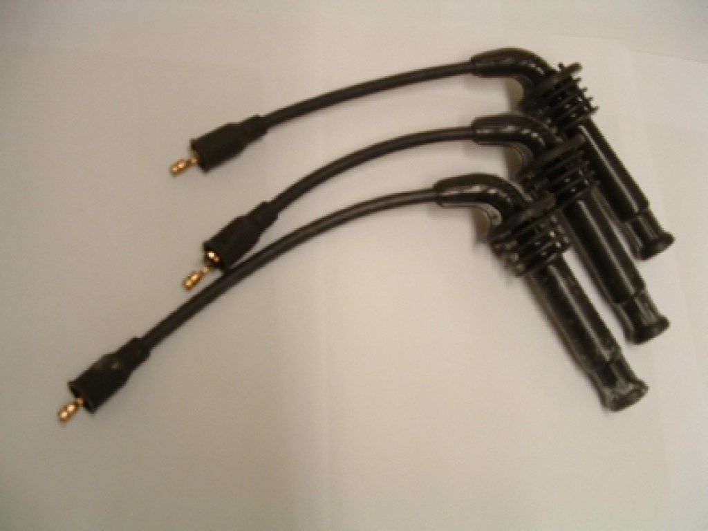 Plug lead set 3 cylinder. Trident, Trophy, Sprint 900, Tiger 900