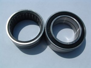 Rear Wheel Bearings Seals Later Single Sided Swinging Arm Models (Later Models With Sealed Needle Roller)