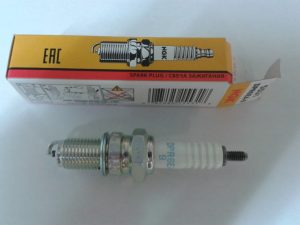 NGK Spark Plug DPR6EA-9