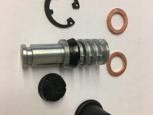 Front Brake Master Cylinder Repair Kit 14 mm